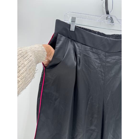 Torrid Wide Leg High-Rise Pull-On Satin Pants in black pink piping 0/L formal - Picture 6 of 10